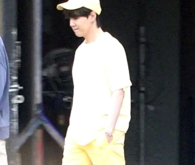 Se reporta que BTS fue visto filmando algo para un próximo proyecto