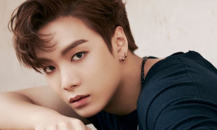 JR de NU'EST para el álbum Romanticize