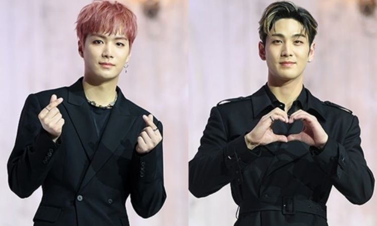 JR y Baekho de NU'EST en conferencia de prensa para Romanticize