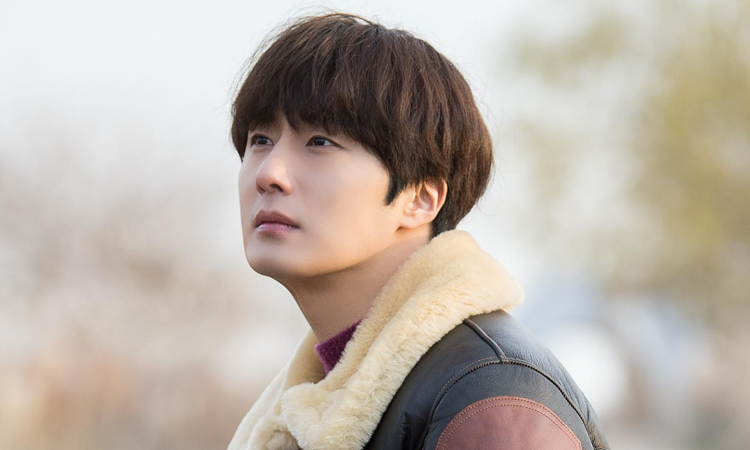 Jung Il Woo advierte sobre cuentas falsas de redes sociales