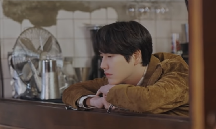 Kyuhyun de Super Junior narra una historia de amor en el teaser de 'Coffee'