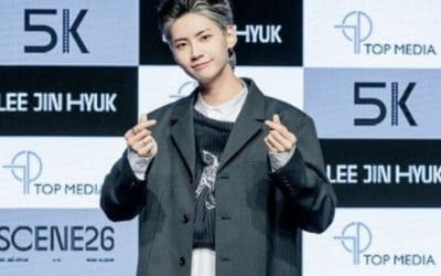 Lee Jin Hyuk presentando su álbum Scene26