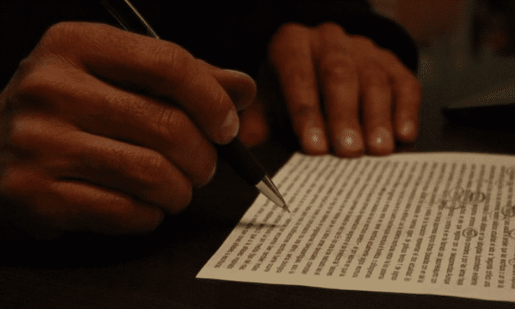 Internauta anónimo hace declaración sobre desigualdades en la acreditación de letras K-pop