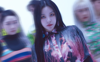 Wheein de MAMAMOO destaca entre la multitud en foto teaser para 'Redd'