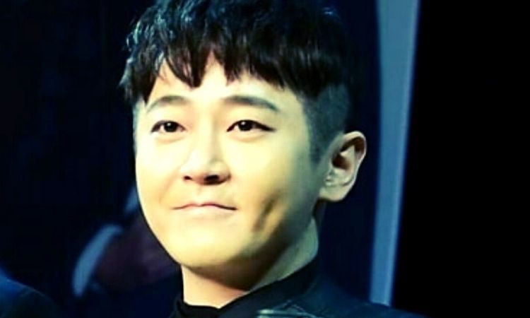 J.Yoon de MC The Max