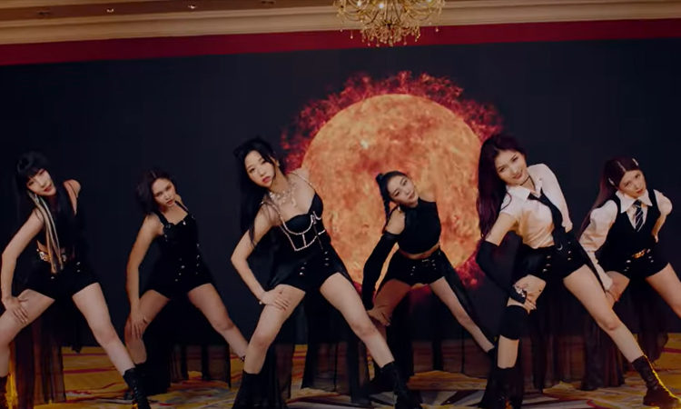 Bling Bling deslumbra en blanco y negro en el MV de actuación de 'Oh MAMA'