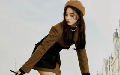 Nagyung, Seoyeon, y Saerom de fromis_9 sacan su lado viajare en las fotos para 9 WAY TICKET
