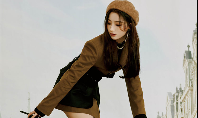 Nagyung, Seoyeon, y Saerom de fromis_9 sacan su lado viajare en las fotos para 9 WAY TICKET