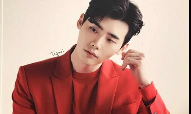 Estas son las adorables fotos de bebé de Lee Jong Suk demostrando que NUNCA ha sido feo