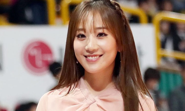 Se confirma que la presentadora Park Shin Young violó las reglas de tráfico en el accidente que mató a un repartidor