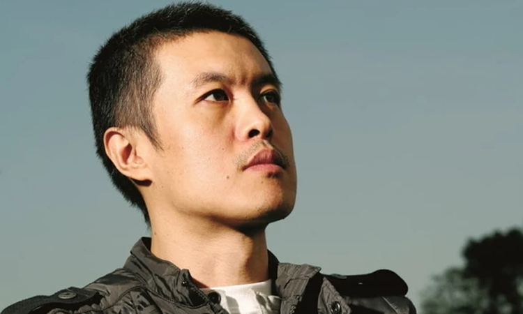 Lee Song Hee-il, el primer director coreano abiertamente gay