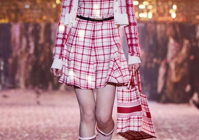 La reina del patinaje artístico, Kim Yuna, usó la colección Dior inspirada en Jisoo de BLACKPINK