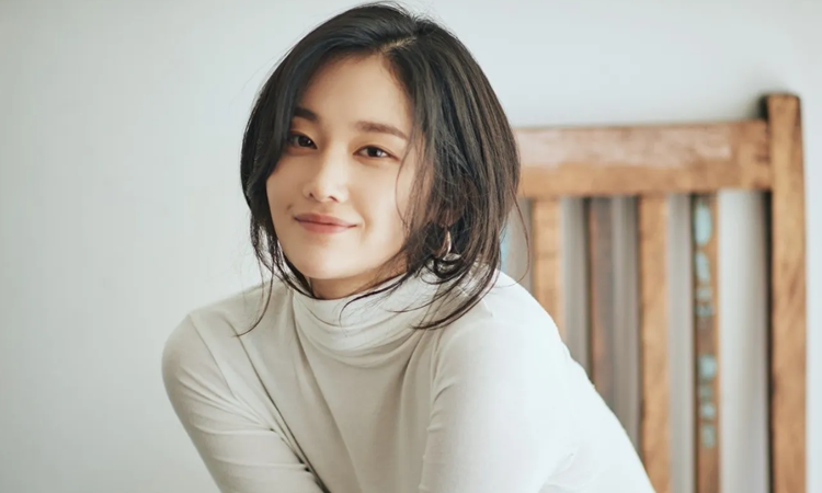 Jeon Jong Seo firma contrato con una agencia estadounidense