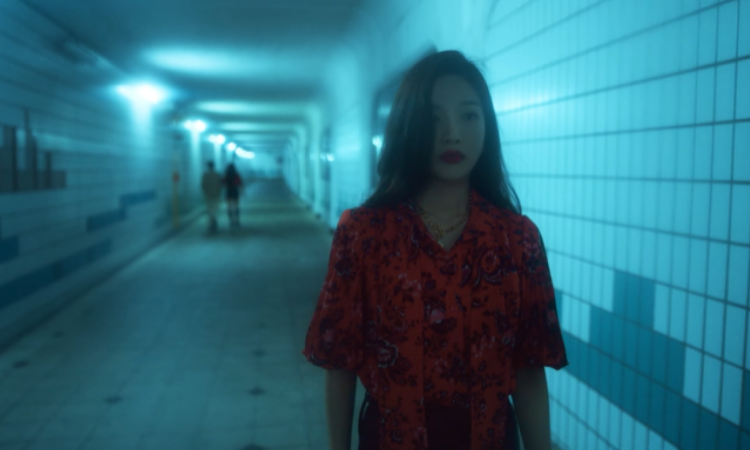 Joy de Red Velvet lanza su prólogo 'Day by Day' para el álbum 'Hello'