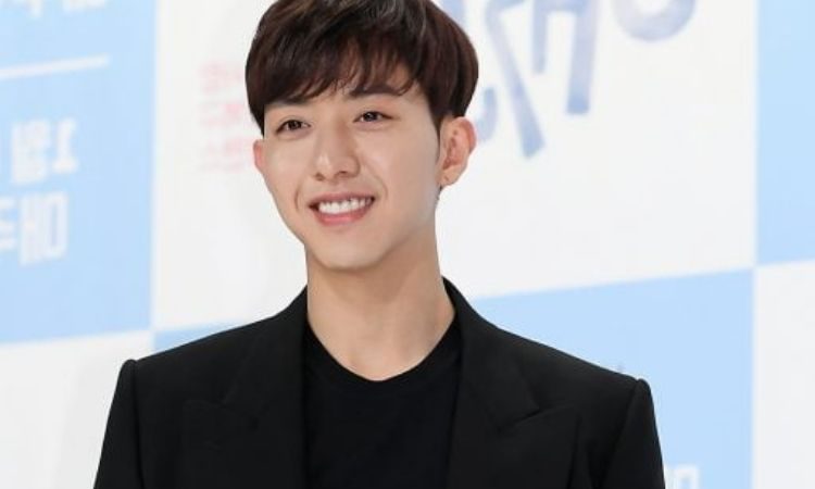 Lee Jung Shin de CN BLUE