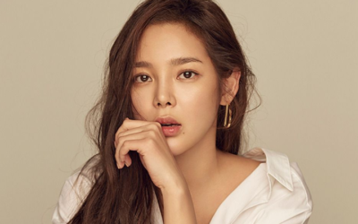 Park Si Yeon deberá pagar 10 mil dólares tras chocar ebria