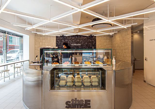 YG Entertainment presenta su espacio mejorado para fanáticos en su nuevo edificio