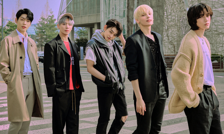 TXT está listo para su cita con MOA en fotos para 'The Chaos Chapter: FREEZE'