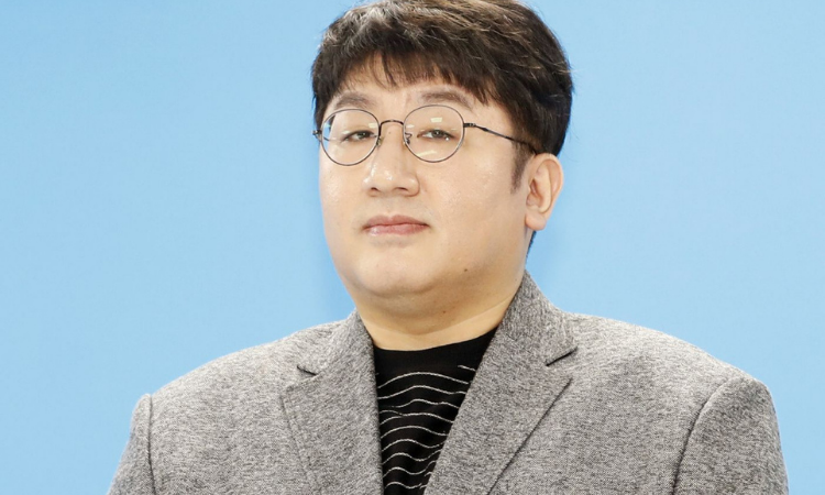 Forbes declara que Bang Si Hyuk es una de las personas más ricas de Corea