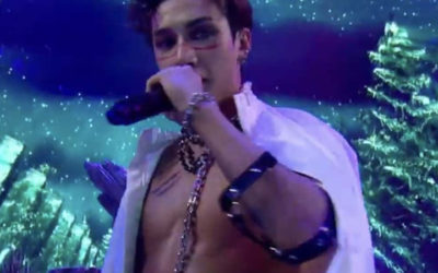 Bang Chan de Stray Kids se reúsa a subir su foto sin camisa durante su presentación en Kingdom