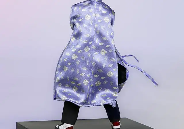 Sideshow Collectibles lanza las figuras de BTS, con sus icónicos Hanboks de IDOL