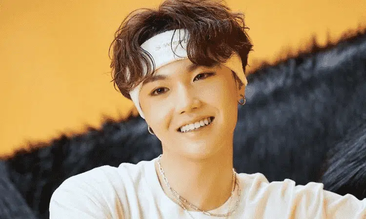 Doyoung de TREASURE envía un mensaje a sus fans tras su positivo a COVID