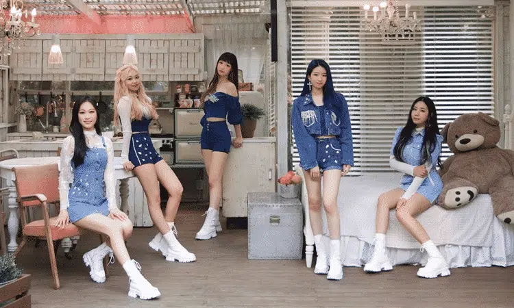 El grupo de chicas SOLIA anuncia su disolución 5 días después de su debut