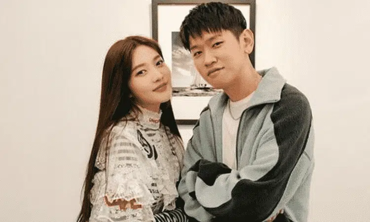 Joy de Red Velvet y Crush revelan que están saliendo