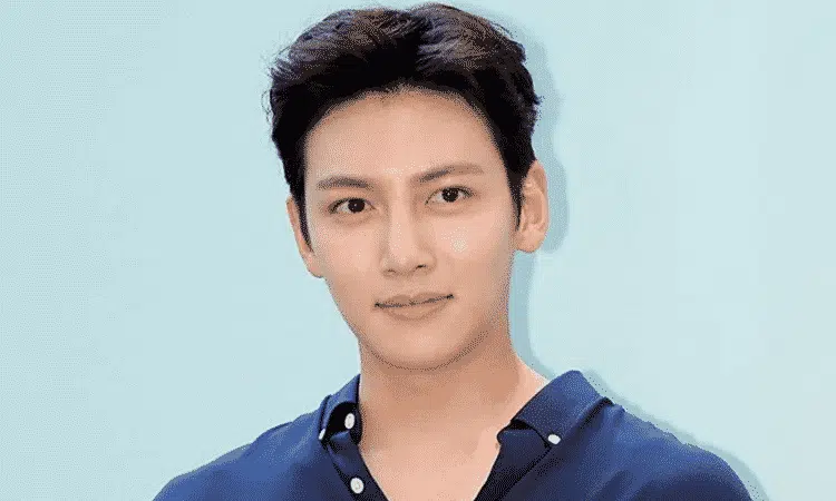 Ji Chang Wook se recupera del COVID-19