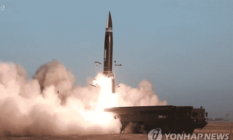 Corea del Sur y Norte realizan pruebas con misiles y la tensión crece en la península