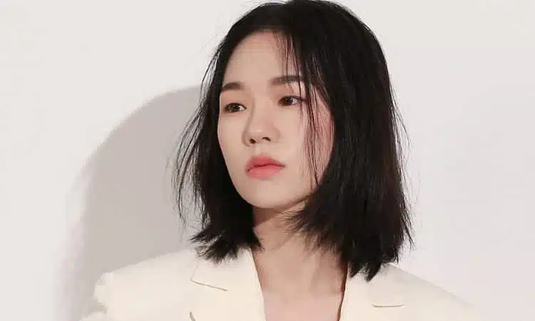 Han Ye Ri