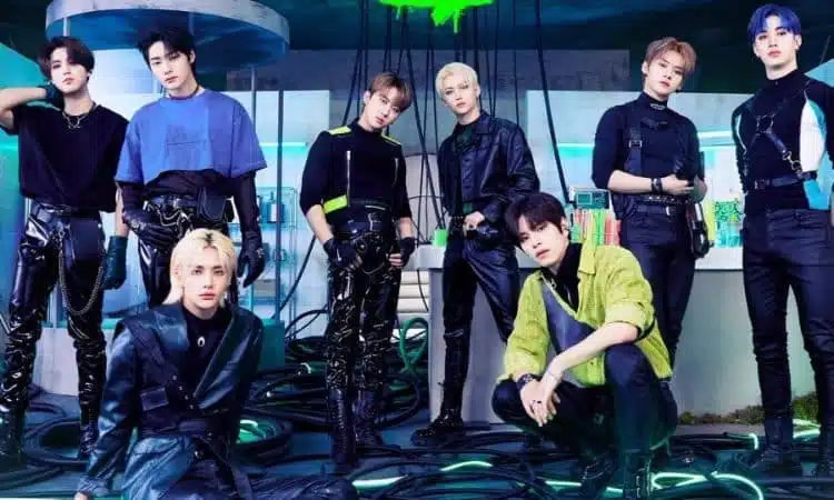 Tres miembros de Stray Kids dan positivo a COVID-19; posponen algunas fechas de su gira por EE.UU