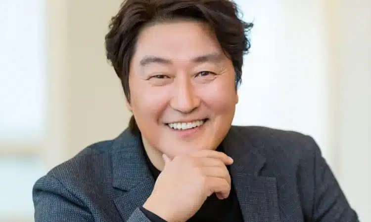 El actor Song Kang Ho confirma su primer drama en 32 años de carrera