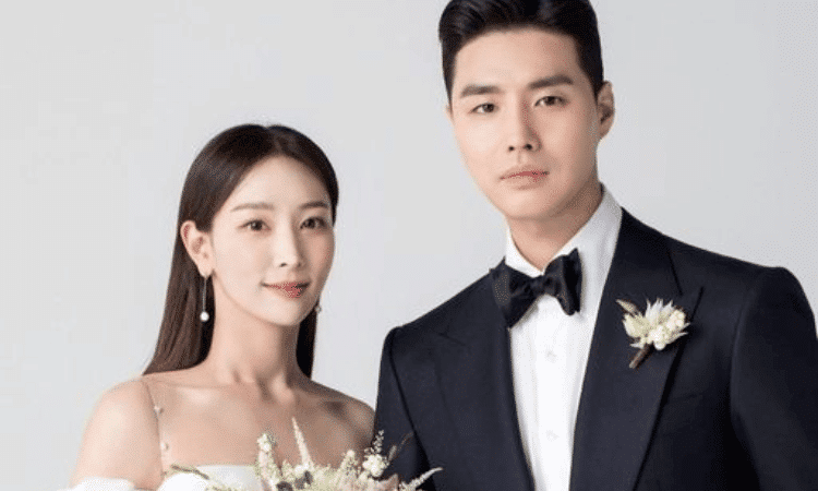 Se casa Yoonseul de PEACH A!