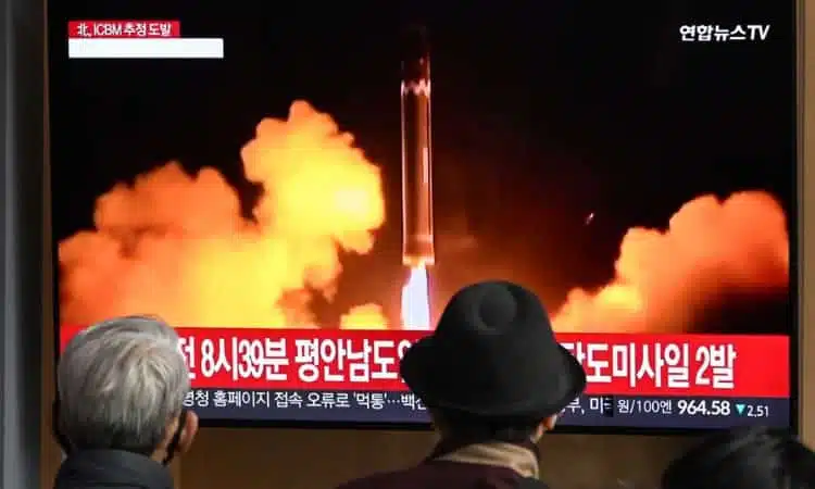 Transmisión del lanzamiento de misiles